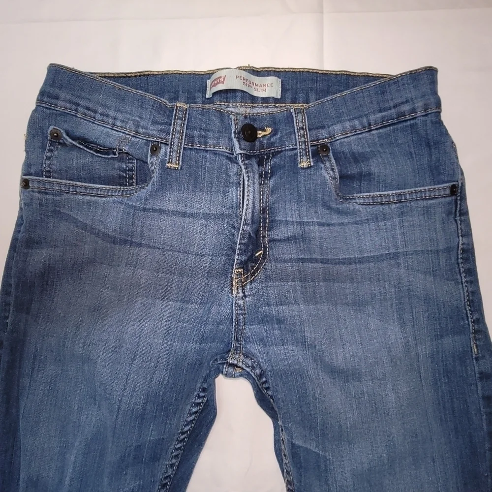 Levi's Performance 511 Slim Mens Size W28/L28; Teens Size 16 Regular